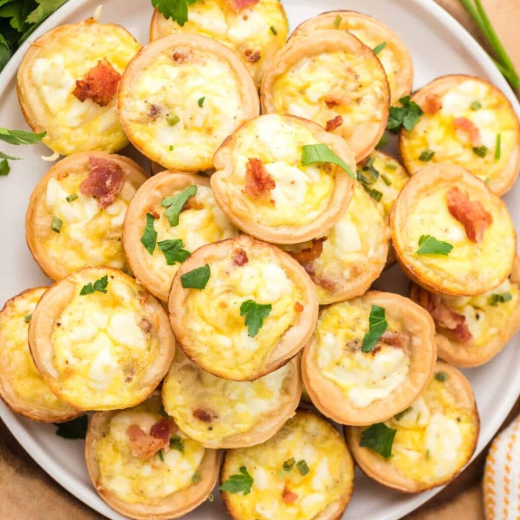 thanksgiving dinner, Mini Quiches